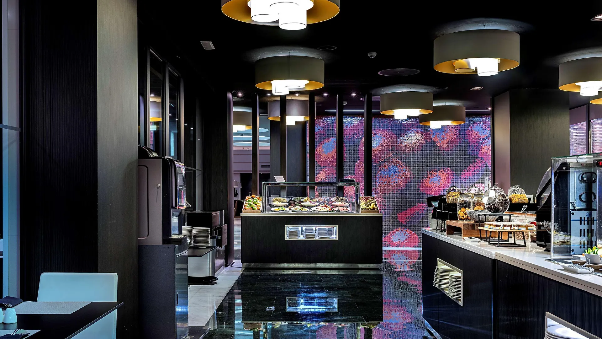 Melia Sitges Hotel 4*,